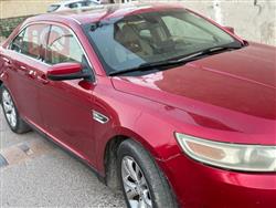 Ford Taurus